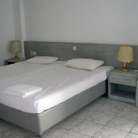 Peters Kool Pool And Hotel 3*